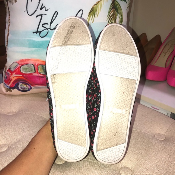 Toms Floral Classic La Vie Est Belle Slip-On - Picture 8 of 9